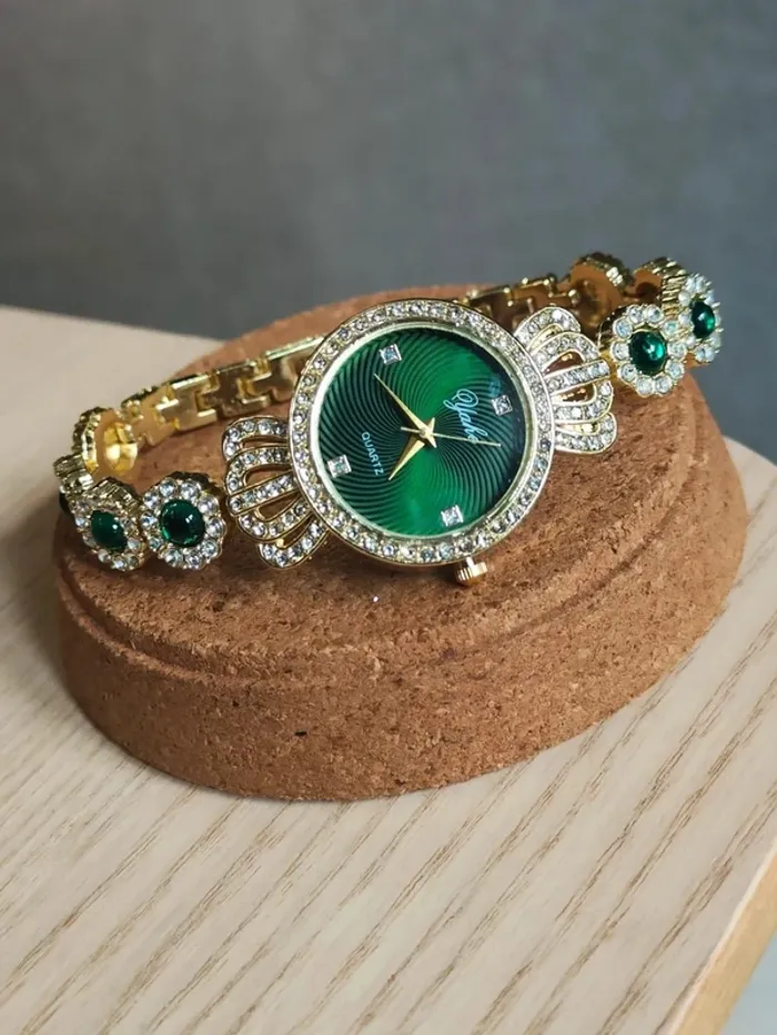 Montre bracelet doré, vert, style royal
