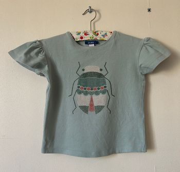 tee-shirt motif scarabée 