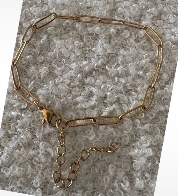 Bracelet doré - photo numéro 4