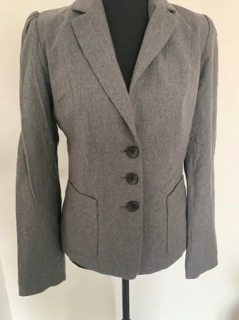 Jolie veste grise La City taille 38 