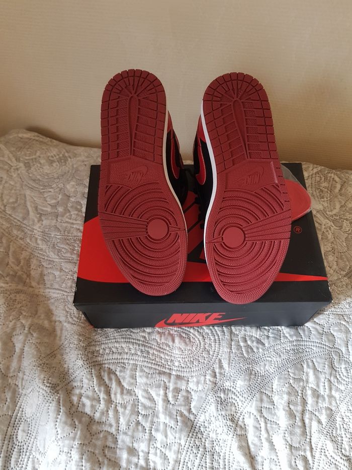 NIKE Air  Jordan 1 Retro  High Bred - photo numéro 5