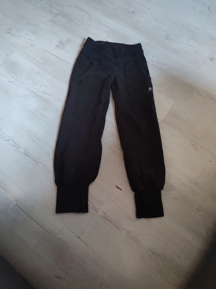 Jogging Domyos taille 8 ans