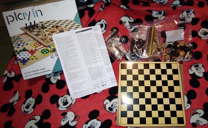 Boite de jeux - photo numéro 3