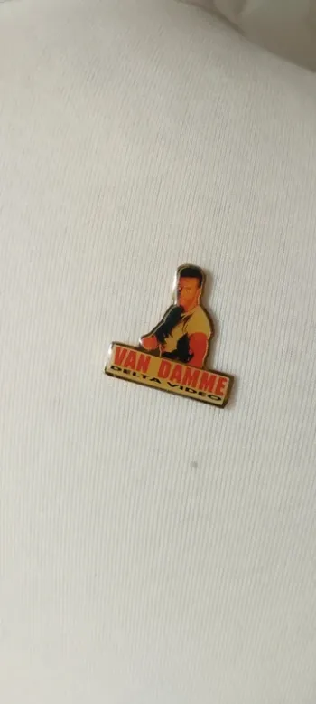 Pin's J.C.Van Damme