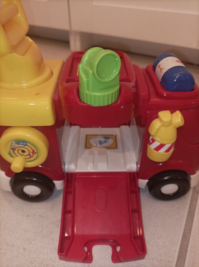 Camion de pompiers VTech - photo numéro 6