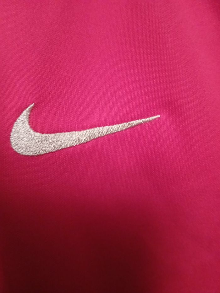 Maillot sport Nike - photo numéro 2