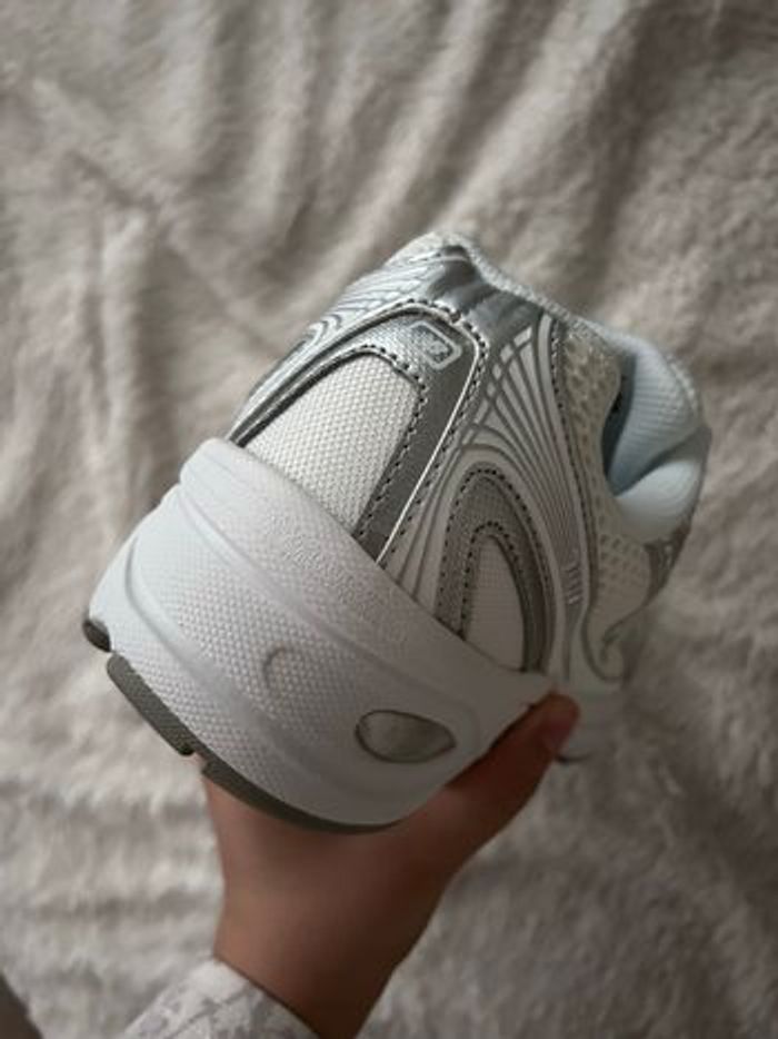 New Balance 9060 - photo numéro 5