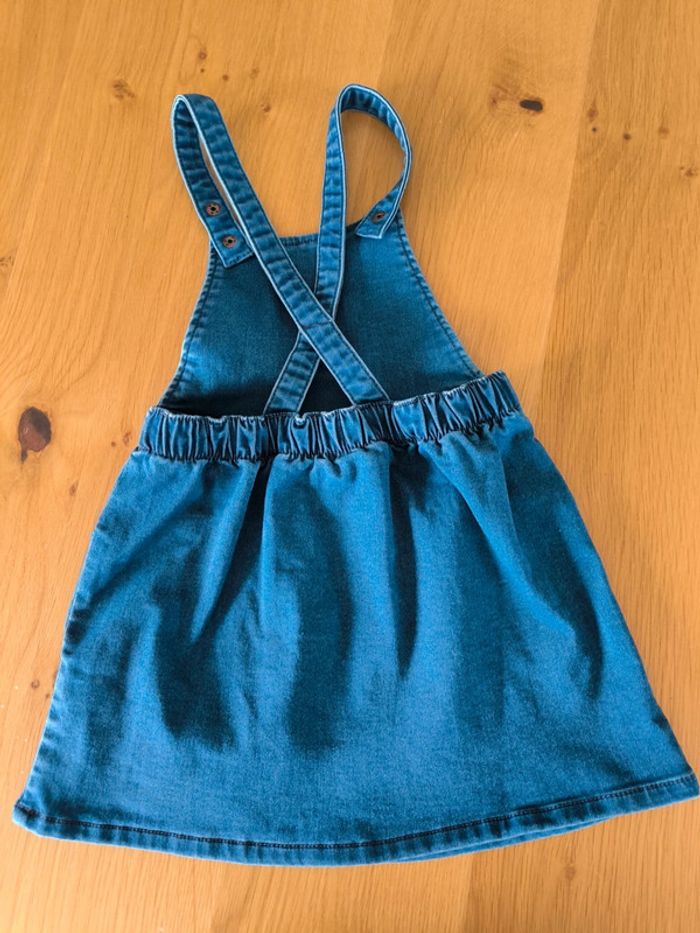 Robe salopette en jean taille 3 ans - photo numéro 4