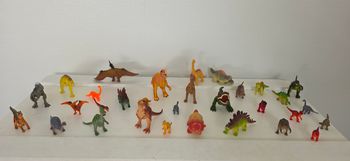 Lot dinosaures 
