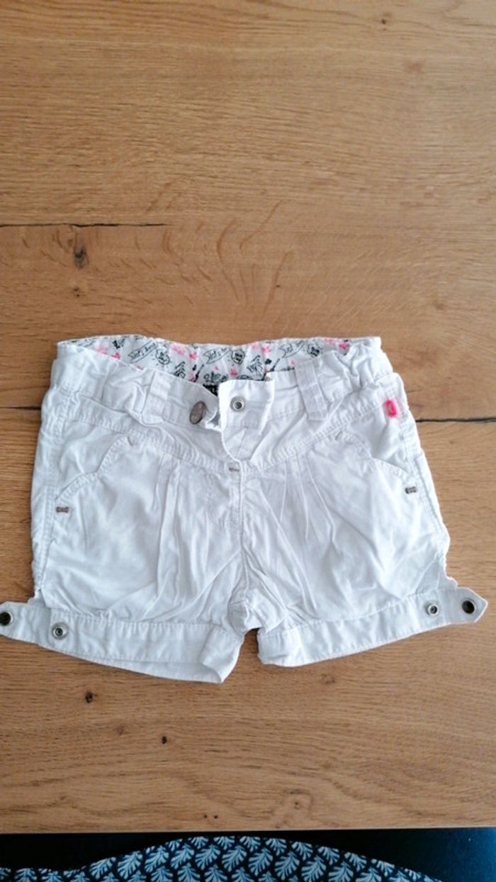 Short blanc 24 mois kiabi état impeccable