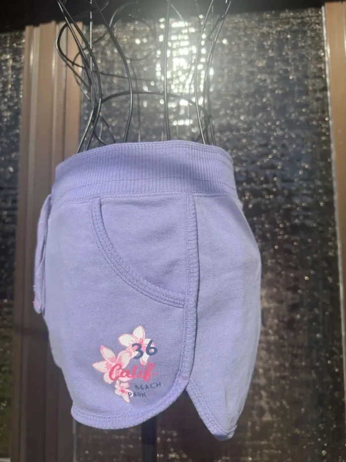 Short mauve clair sport H&M Taille 164 - photo numéro 6