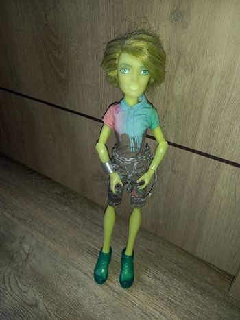 poupée monster high homme porter geiss