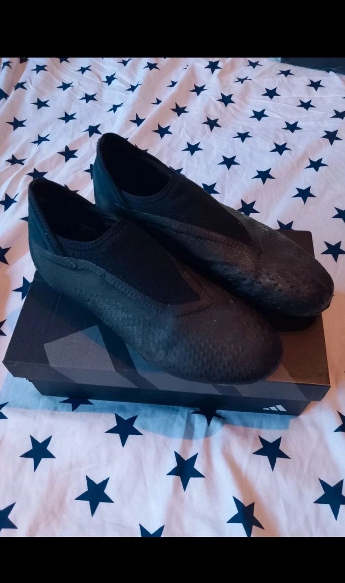 Chaussures de football Adidas Predator - photo numéro 2