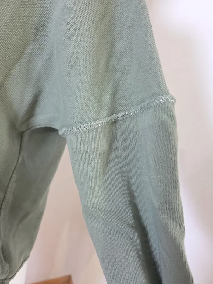 Pull kaki 🌸 L - photo numéro 3