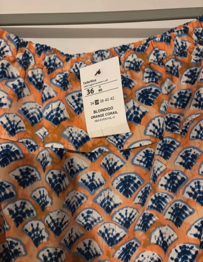 🌸 Haut à motifs Cache Cache – Taille 36 🌸 - photo numéro 3