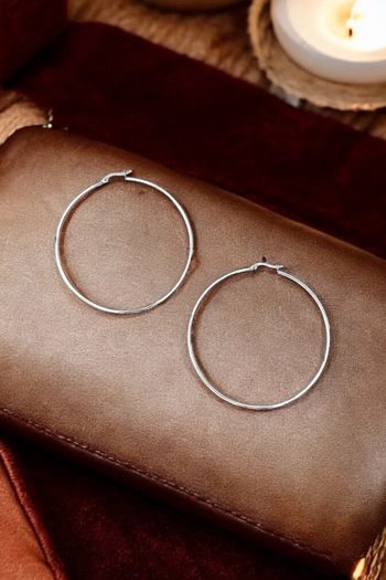 Magnifique paire de créoles couleur argenté