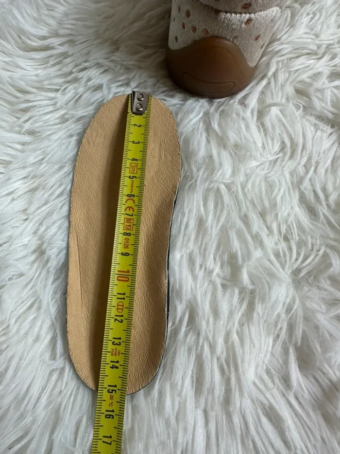 Paire de chaussons Babybotte taille 24 - photo numéro 5