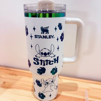Gourde Stanley édition stitch neuve 