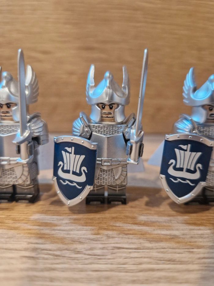 Figurines type lego 4 guerriers de Dol Amroth du gondor seigneur des anneaux - photo numéro 2