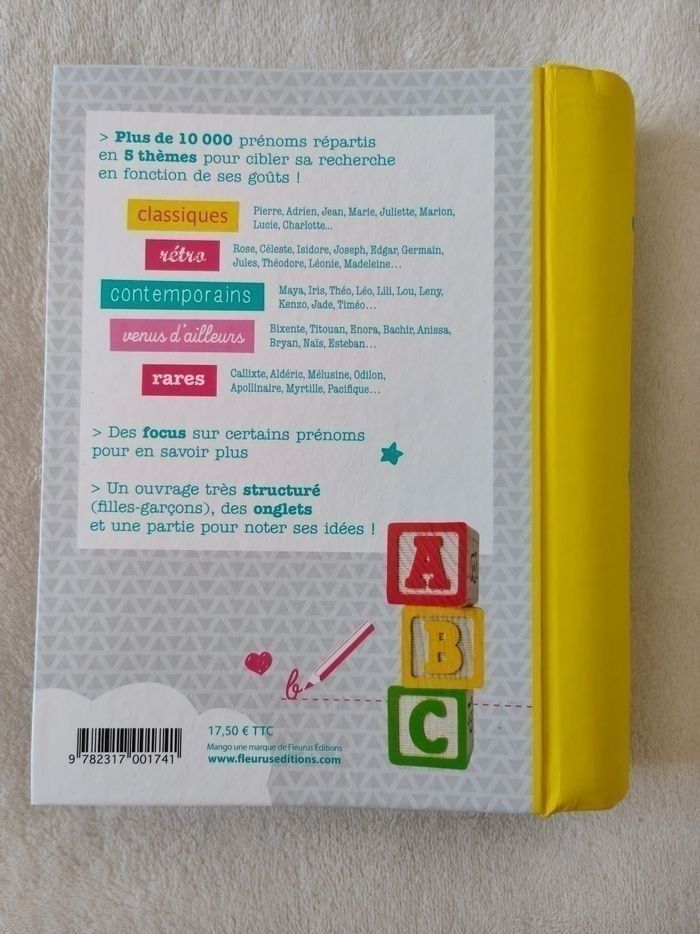 Livre 10 000 prénoms