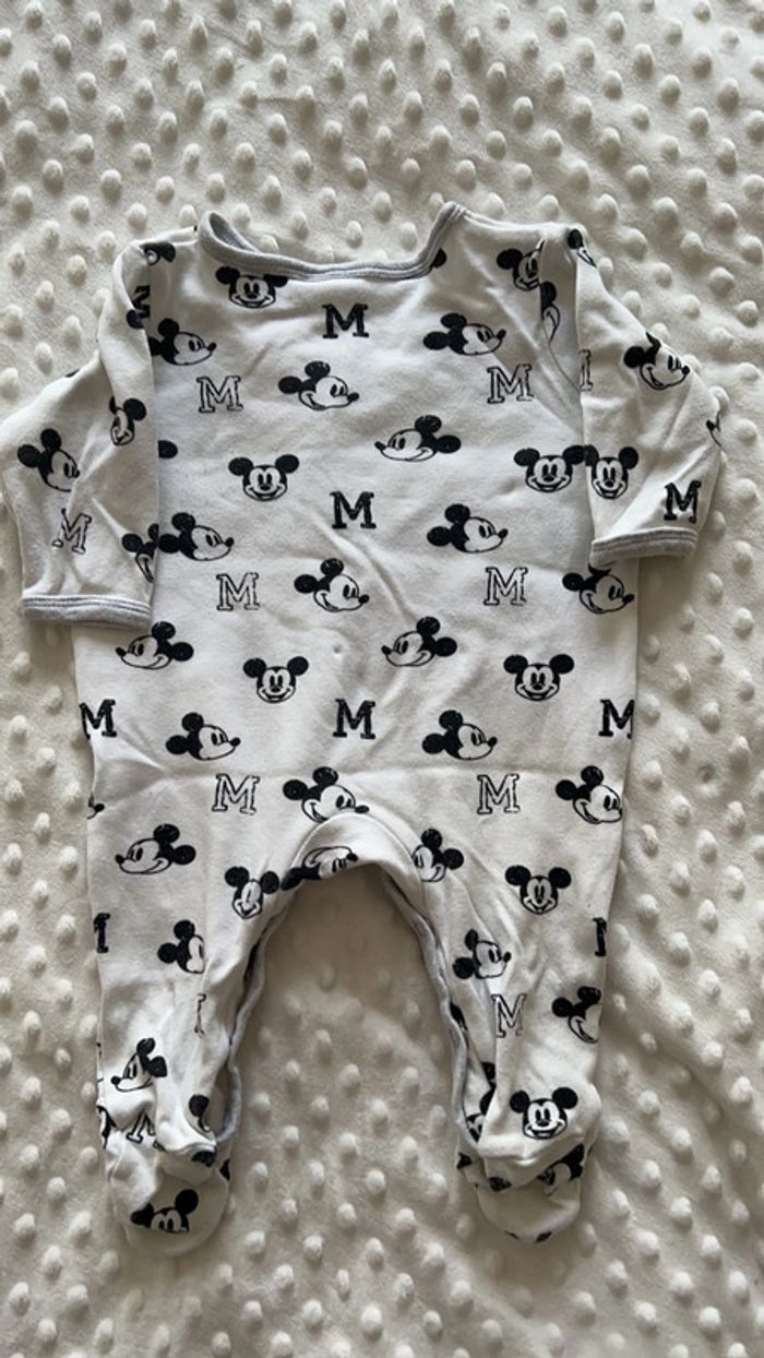 Pijama t. 3 mois - photo numéro 4