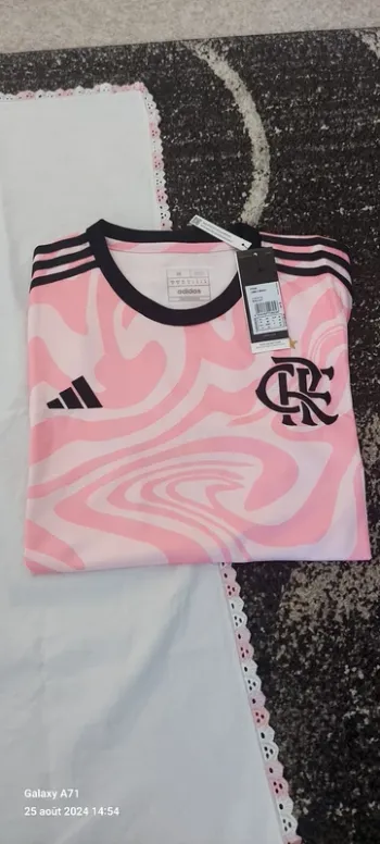 Maillot Flamengo brésil 2024 rose neuf taille M