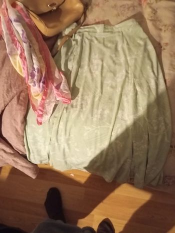 Jupe verte pastel en tbe