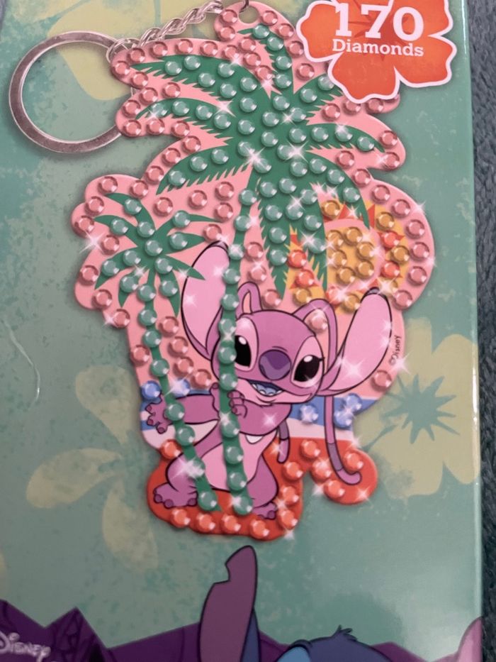 Magnifique porte clef Stitch painting Diamond 170 diamants - photo numéro 2