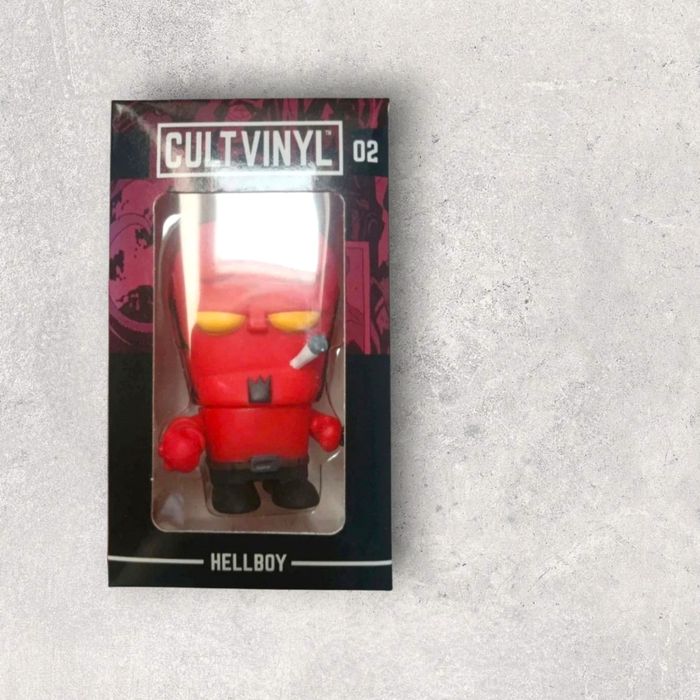 🔥 Figurine Hellboy – Cult Vinyl 😈