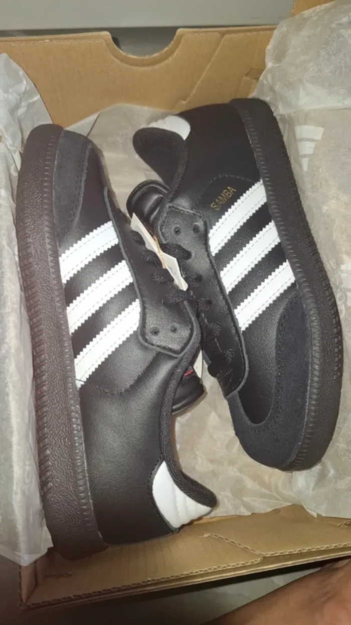 Baskets Adidas samba - photo numéro 2