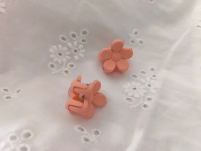 🌸 Lot de 4 mini pinces fleurs – Rose saumon & Violet 🌸 - photo numéro 5