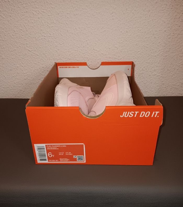Chaussure nike - photo numéro 8