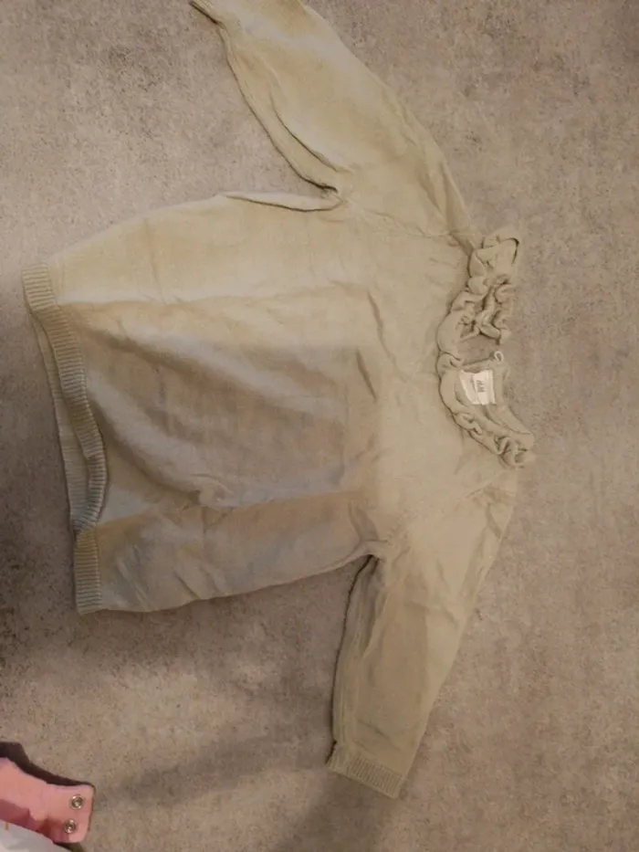 Pull vert H&M 68cm - photo numéro 2