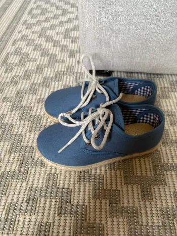 sneakers toile et corde 26 neuves Lola Palacios