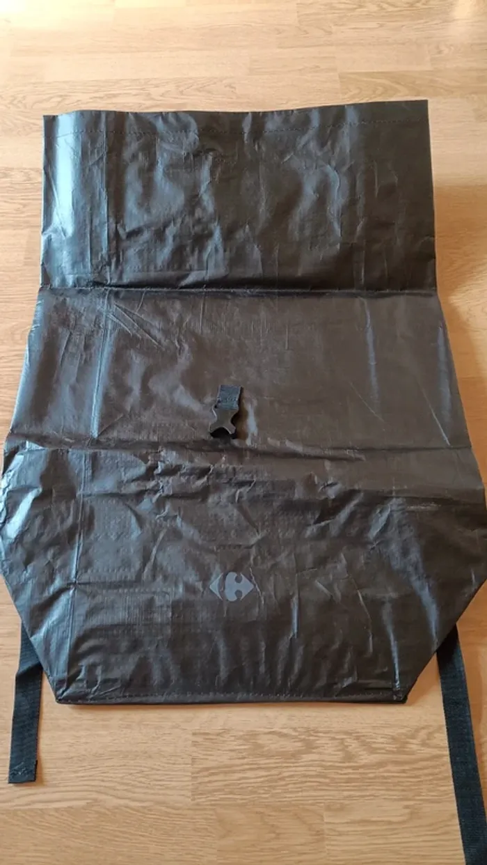 Grand sac de courses à porter en sac à dos - photo numéro 2