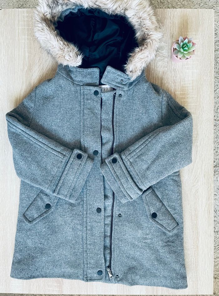 Manteau gris à capuche fille 8 ans – Zara