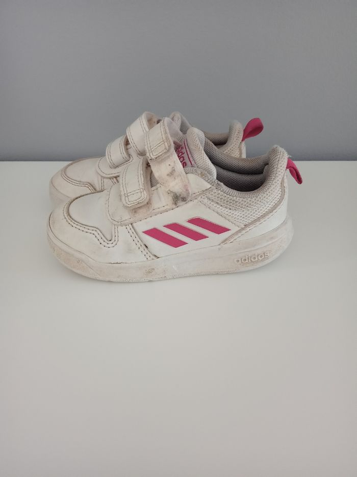 Baskets Adidas rose 22