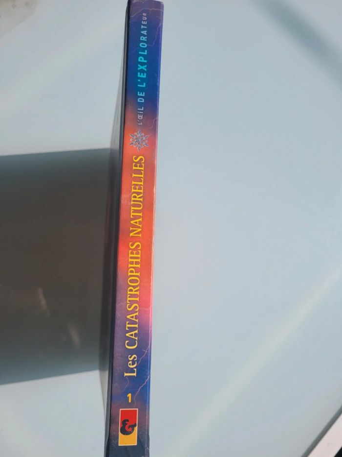 Livre Éditions Rouge et Or 🌪Les Catastrophes Naturelles 🌌 L'Oeil de l'explorateur - photo numéro 16