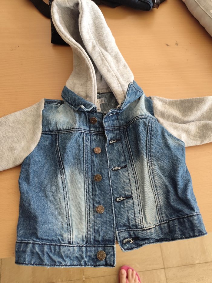 Vends veste jean bébé