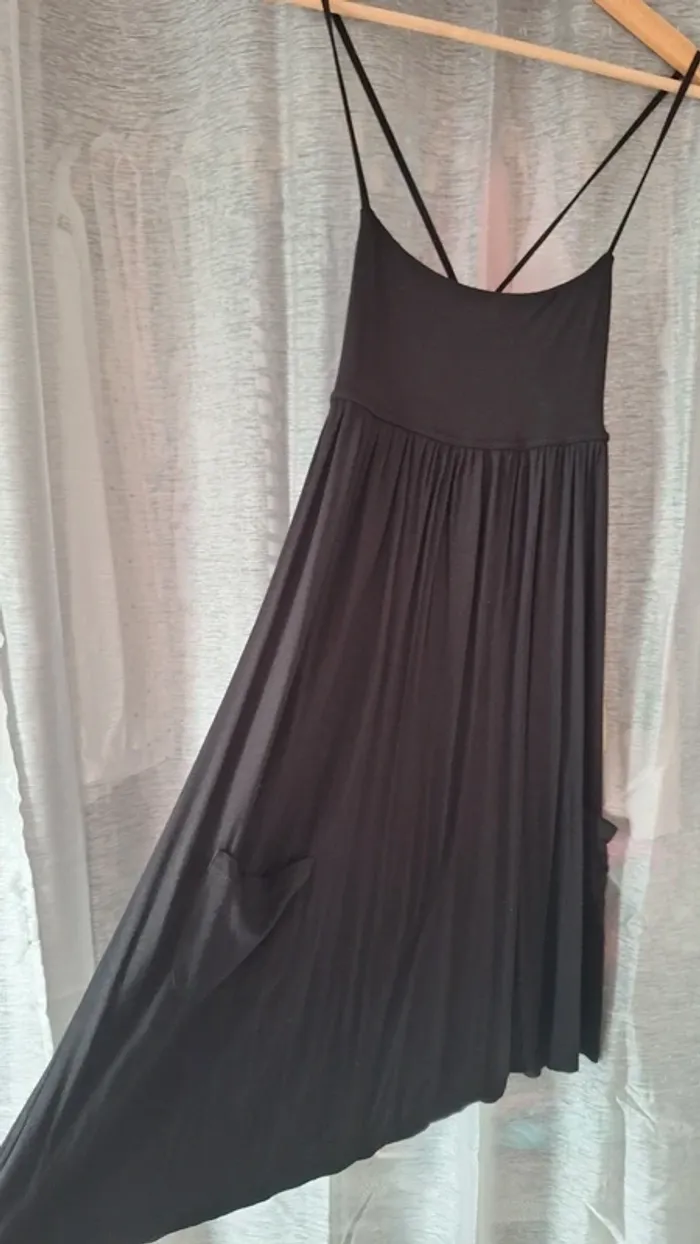 Robe d'été noire - photo numéro 2