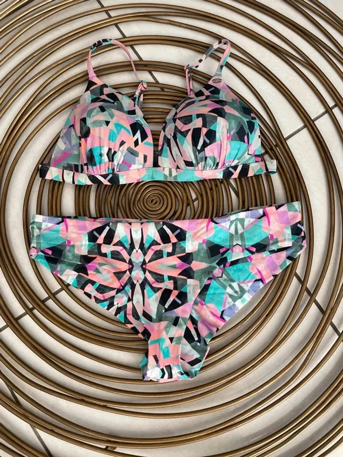 Maillot de bain 2 pièces O'Neill T42
