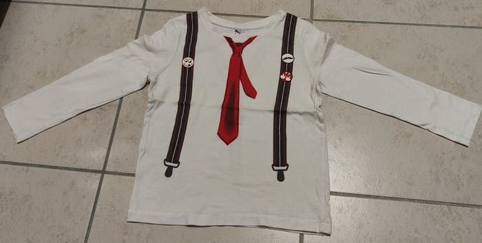 Tee shirt manches longues 5 ans 110 cm C&A