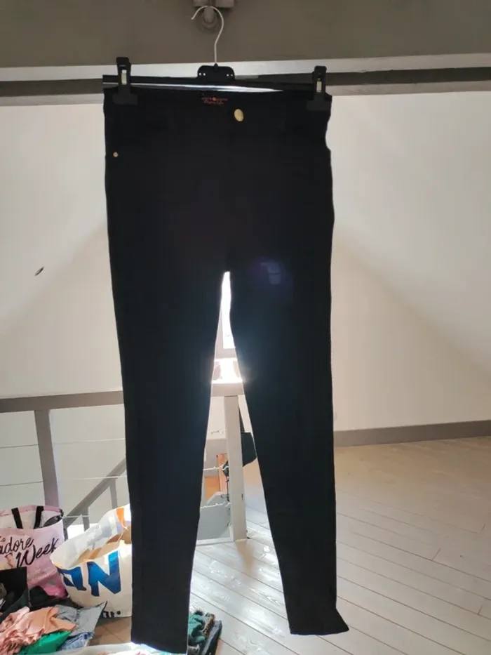 Pantalon gris t36 cache cache