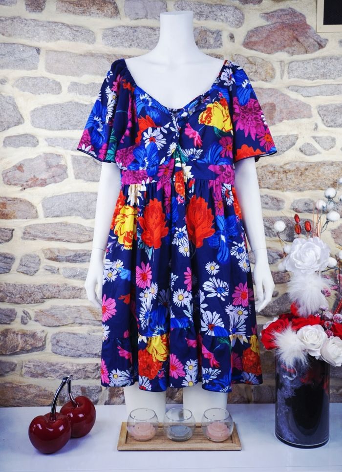 Robe festival tropical multicolore Femme taille 52 marque Boohoo 🪷