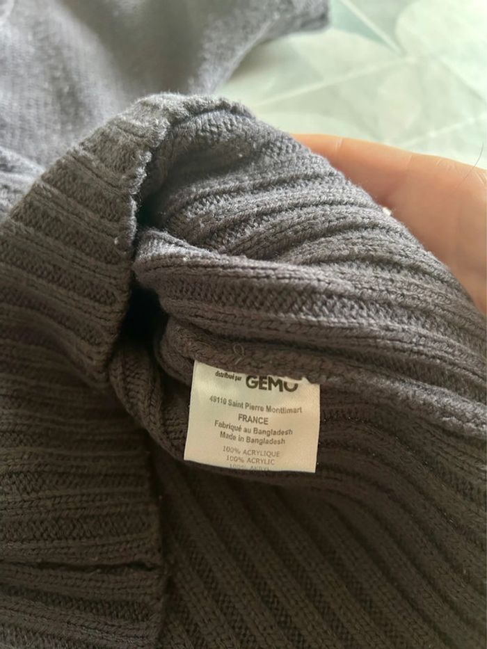 Pull fille -12 ans - Gémo - en très bon état - photo numéro 4
