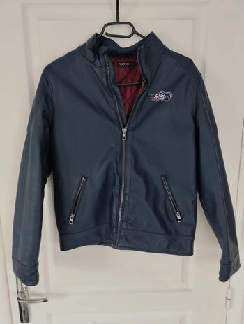 Joli blouson simili cuir