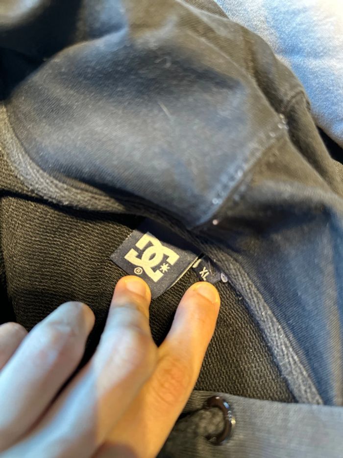 Sweat-shirt DC Shoes à capuche avec poche - photo numéro 4