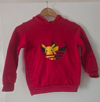 Sweat pokemon neuf 9/10 ans 