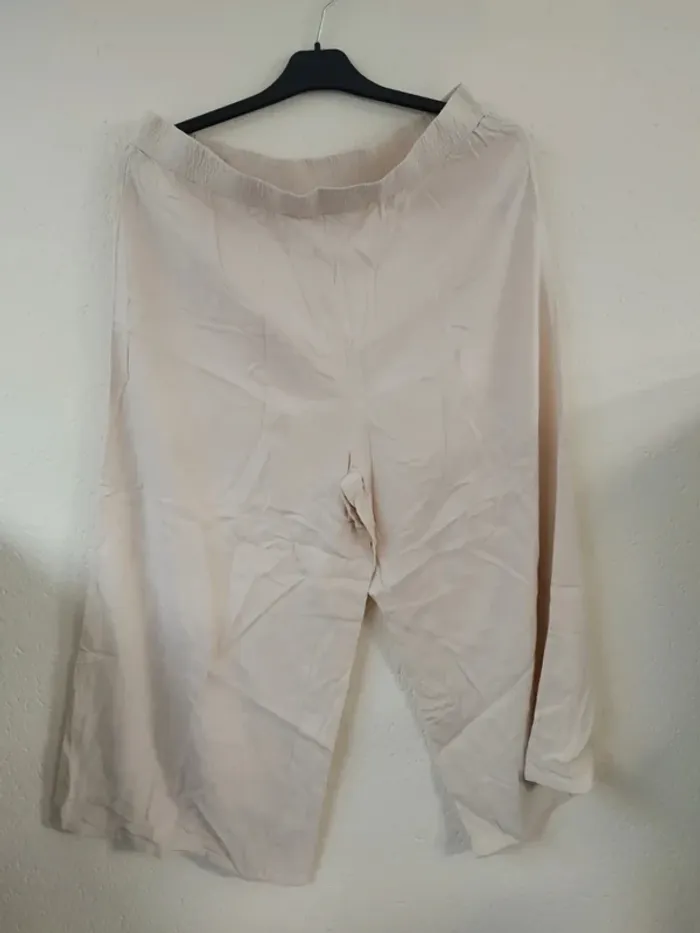 Pantacourt beige - Esmara - taille 46