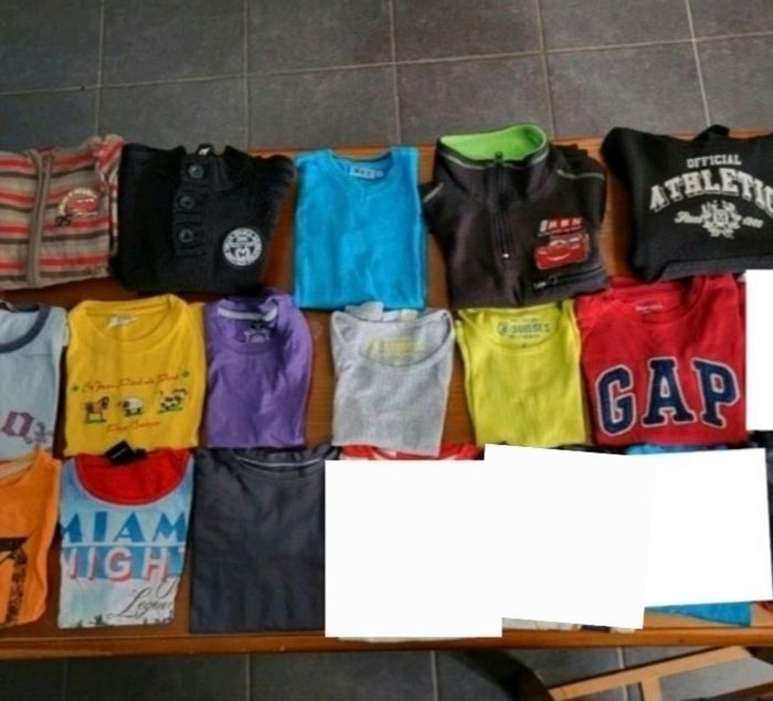 Lot vêtements garçon 6ans - photo numéro 2